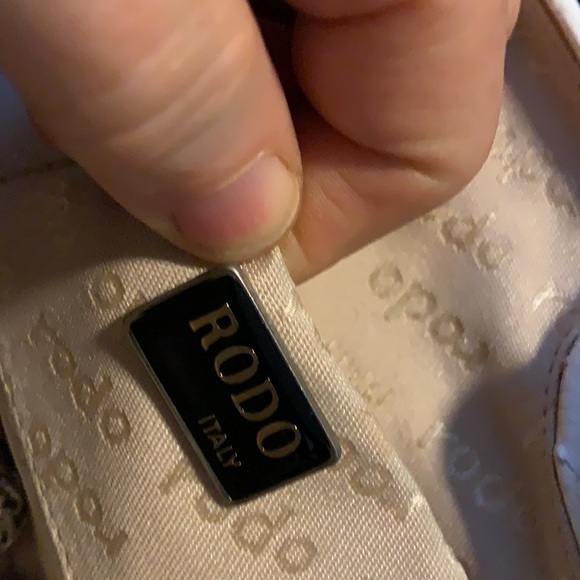 RODO VINTAGE WHITE SILVER ASYMMETRICAL CONVERTIBLE CLUTCH MINAUDIERE - Picture 5 of 7